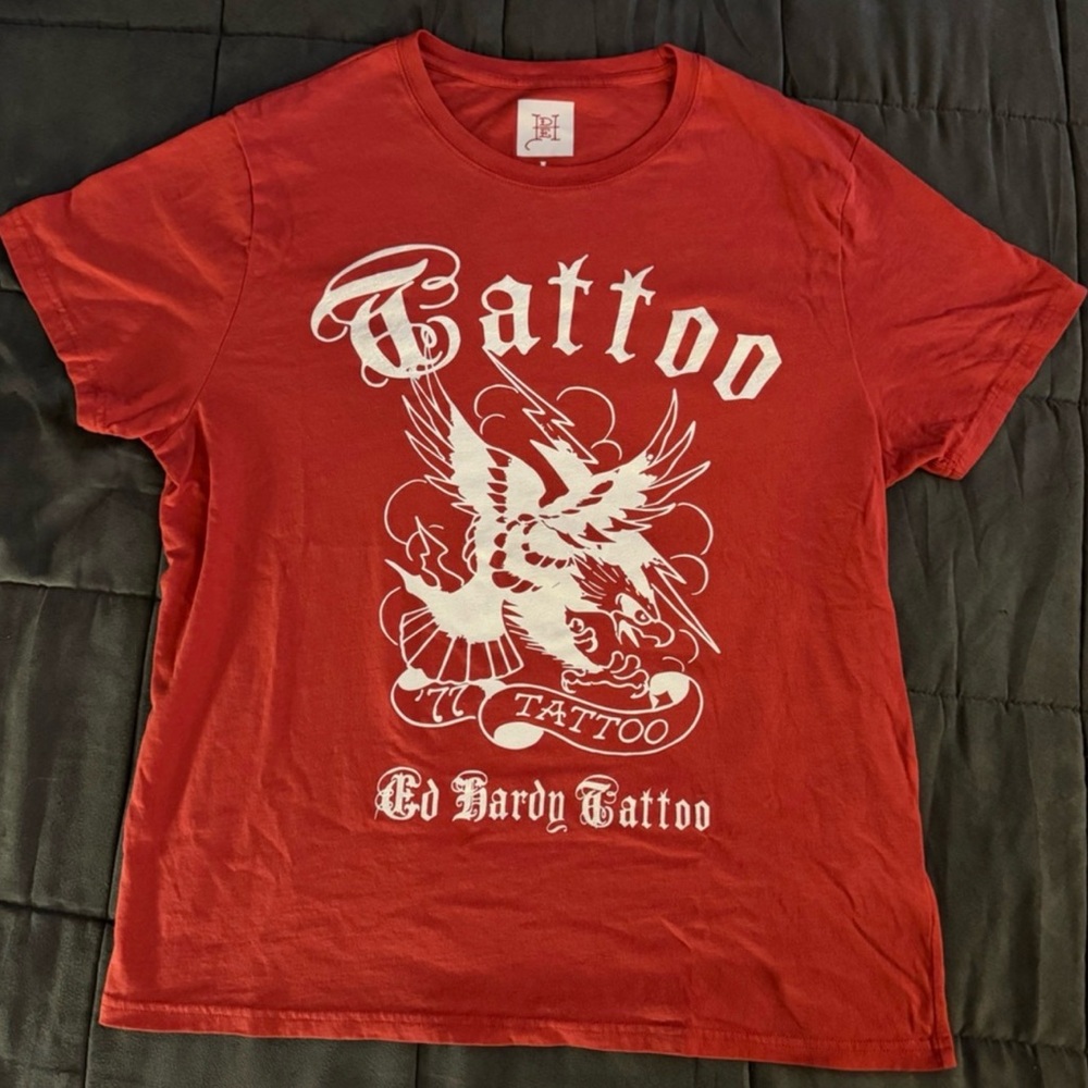 Ed Hardy Red Tattoo Graphic Tee size Large
